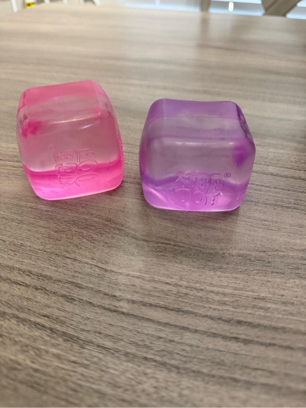 NeeDoh Nice Cube bundle - Pink & Purple